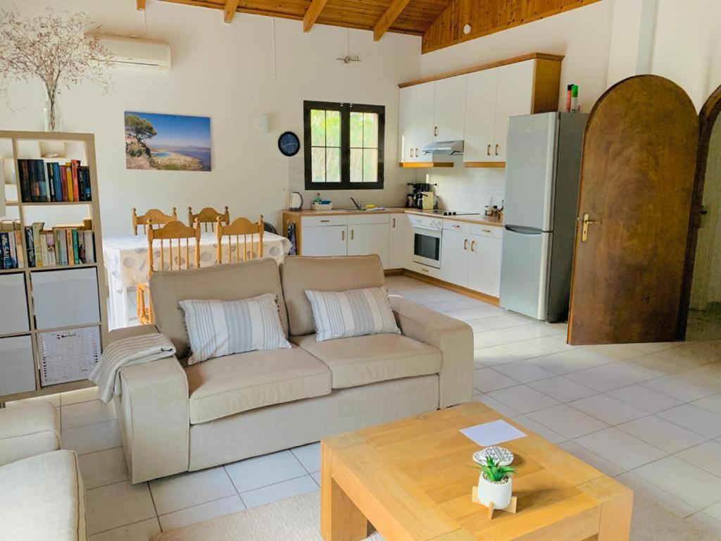 Gialova Garden Bungalow Esterno foto